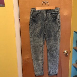 Awesome BDG high rise acid wash jeans
